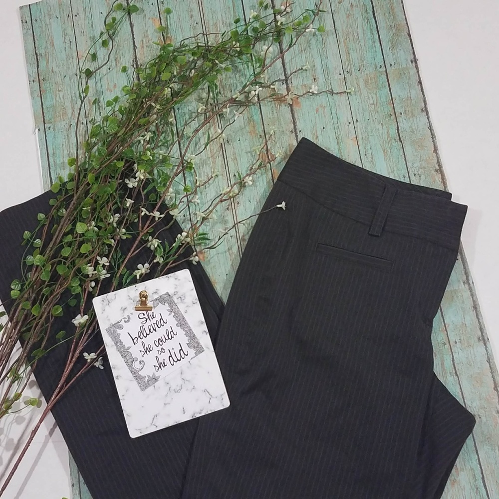 Cabi Black Blue Pinstripe Keaton Trouser Sz 10